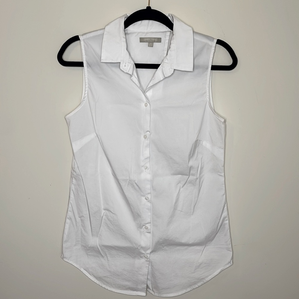 Sleeveless button down blouse - Picture 3 of 8